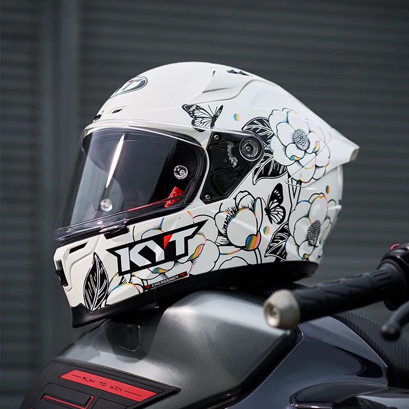 Carbon Fiber Lightweight Motorcycle Helmet - Capacete de Motocicleta Profissional HOT KYT